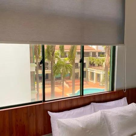 Melaka Relax Home - 6 Pax - Seaview Corner Unit - 6 Min To Historical Spot & Jonker Malacca Exterior photo