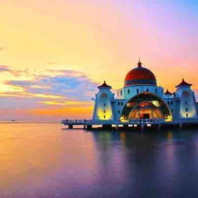Melaka Relax Home - 6 Pax - Seaview Corner Unit - 6 Min To Historical Spot & Jonker *
