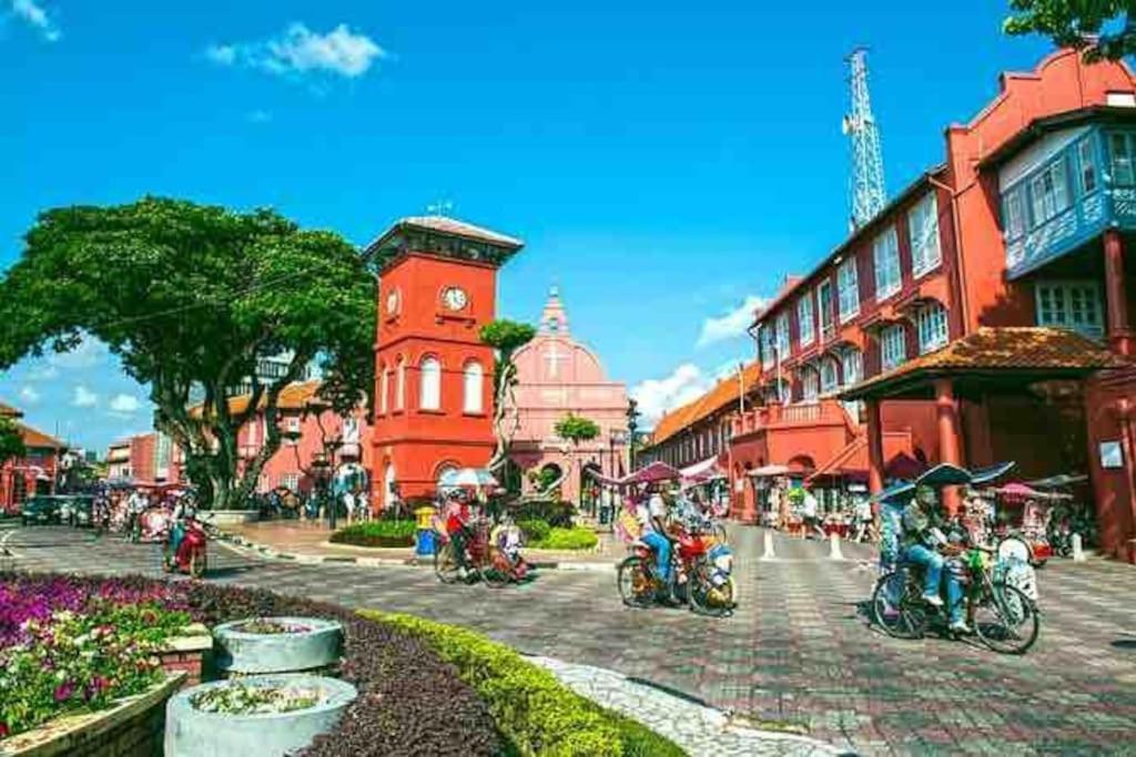 Melaka Relax Home - 6 Pax - Seaview Corner Unit - 6 Min To Historical Spot & Jonker Malacca